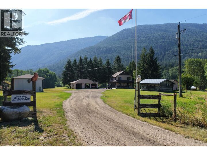 4325 Highway 97 Highway — photo 1