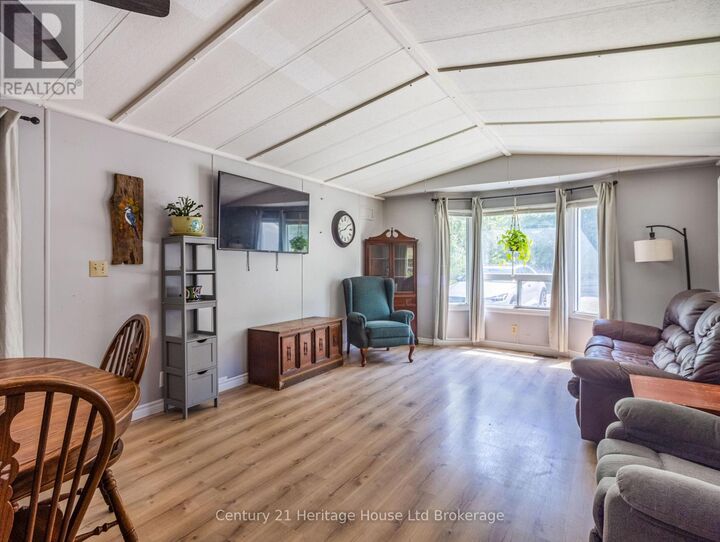 Property Photo:  596101 Oxford 59 Road  ON N4S 7W1 