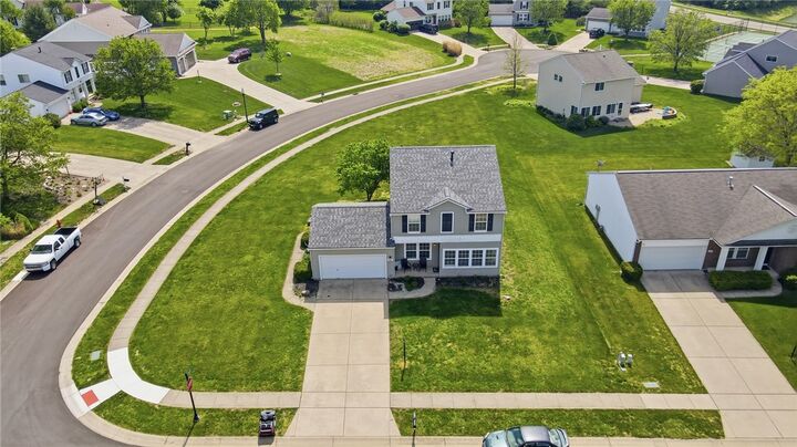 Property Photo:  70 E Long Meadow Drive  OH 45066 