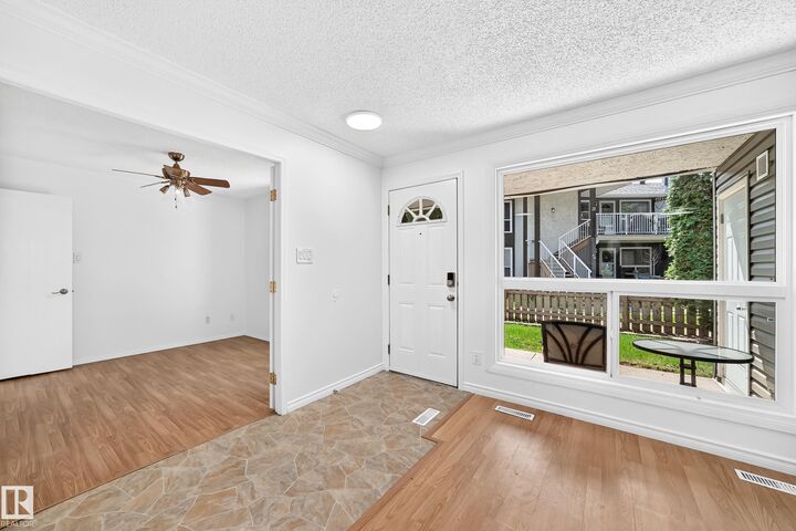 Property Photo: 3111 142 Avenue NW 40 AB T5Y 2H6