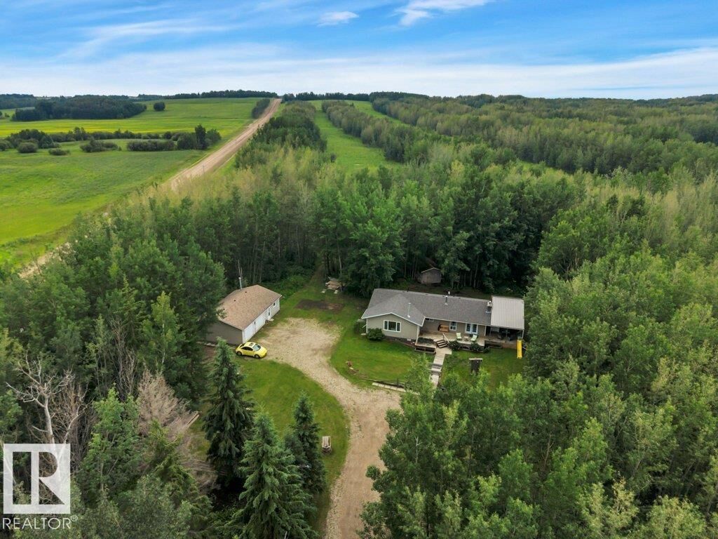 Property Photo: 1 461008 Rge Road 10 AB T0C 2V0