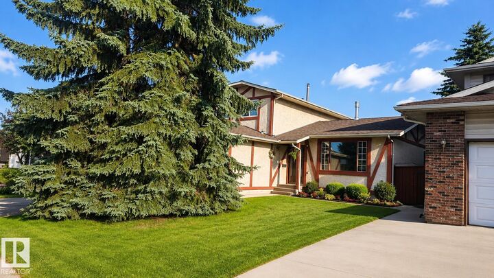 Property Photo: 1022 106 Street NW AB T6J 6G9