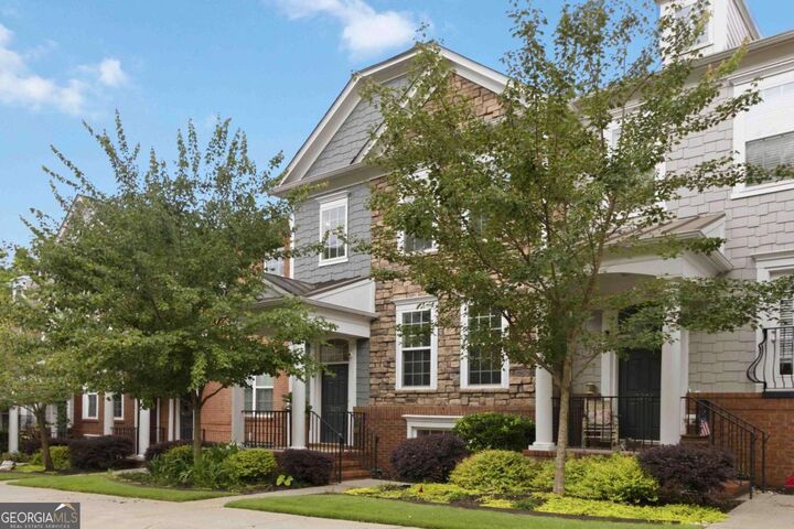Property Photo:  2274 Limehurst Drive NE  GA 30319 