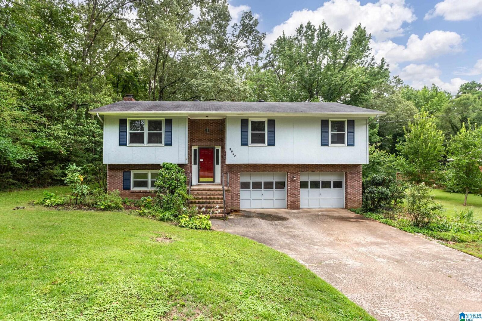 Property Photo: 3620 Spring Valley Road AL 36207