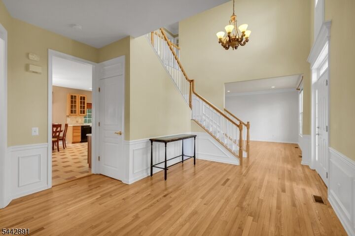 Property Photo:  16 Bedford Dr  NJ 07920 