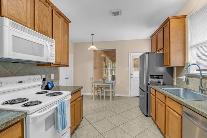 Property Photo: 2919 Whitman Drive TX 77356