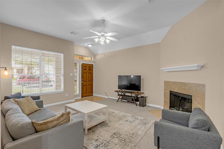 Property Photo:  2919 Whitman Drive  TX 77356 