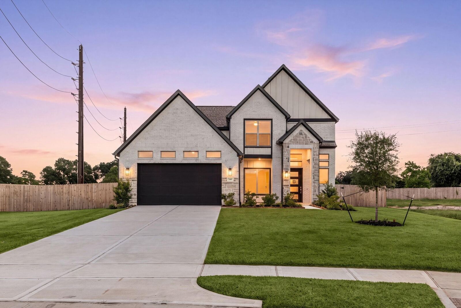 Property Photo: 349 Covey TX 77474