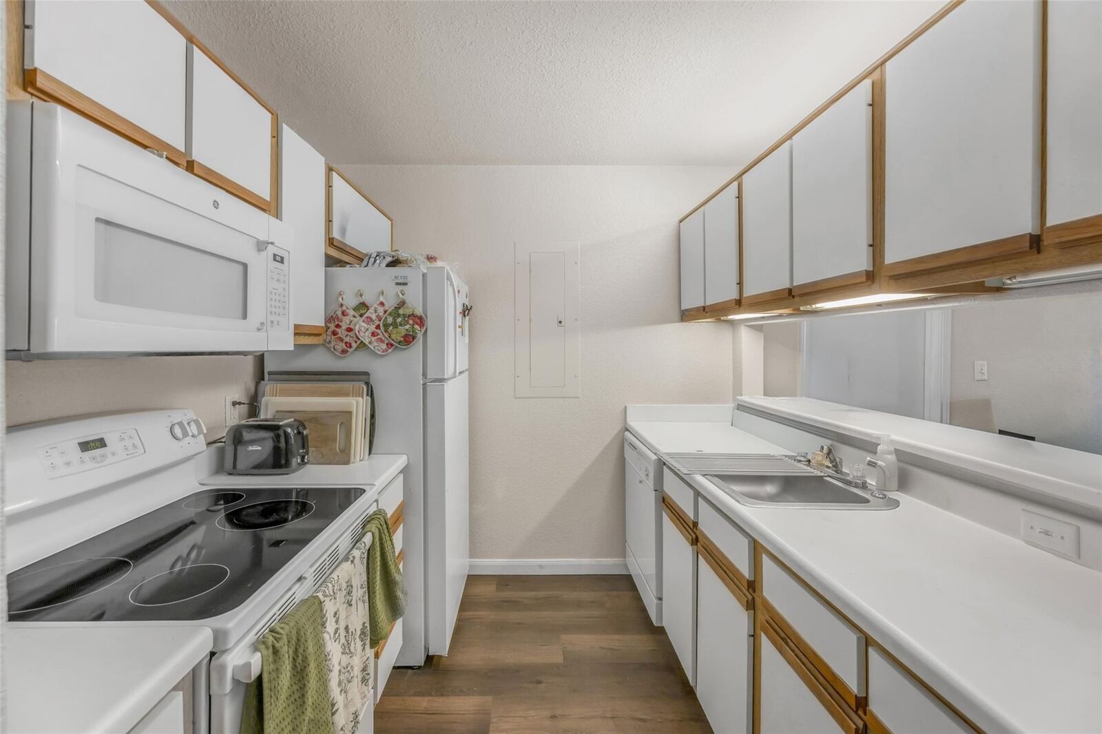 Property Photo:  527 Southwest Parkway 303  TX 77840 