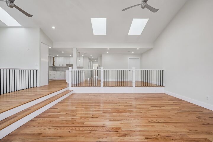 Property Photo:  927 Pavonia Ave 2  NJ 07306 