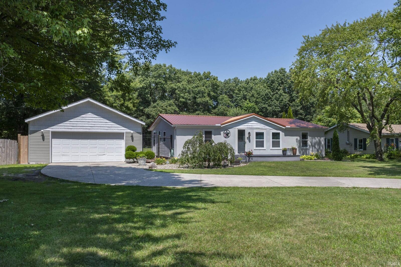 Property Photo:  27683 Plainfield Dr.  IN 46514-1669 