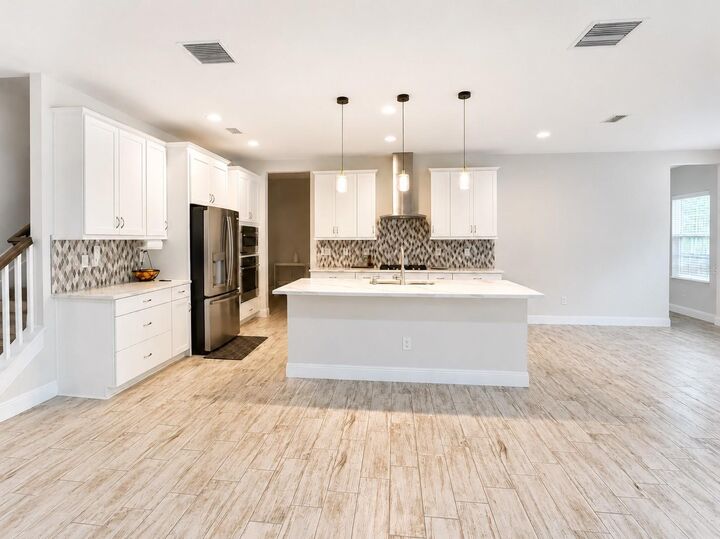Property Photo: 14654 Horse Trot Road FL 33547