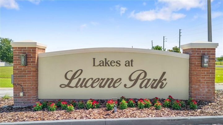 Property Photo: 524 Haines Trail FL 33881