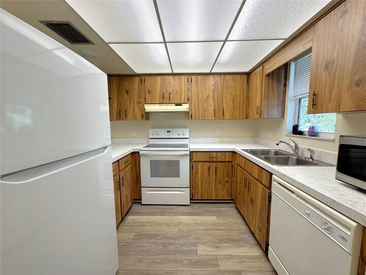 Property Photo:  6825 E Downing Street 432  FL 34452 