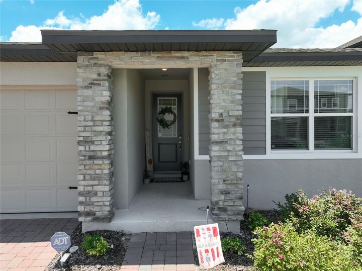 Property Photo: 2327 Bear Peak Road FL 34715