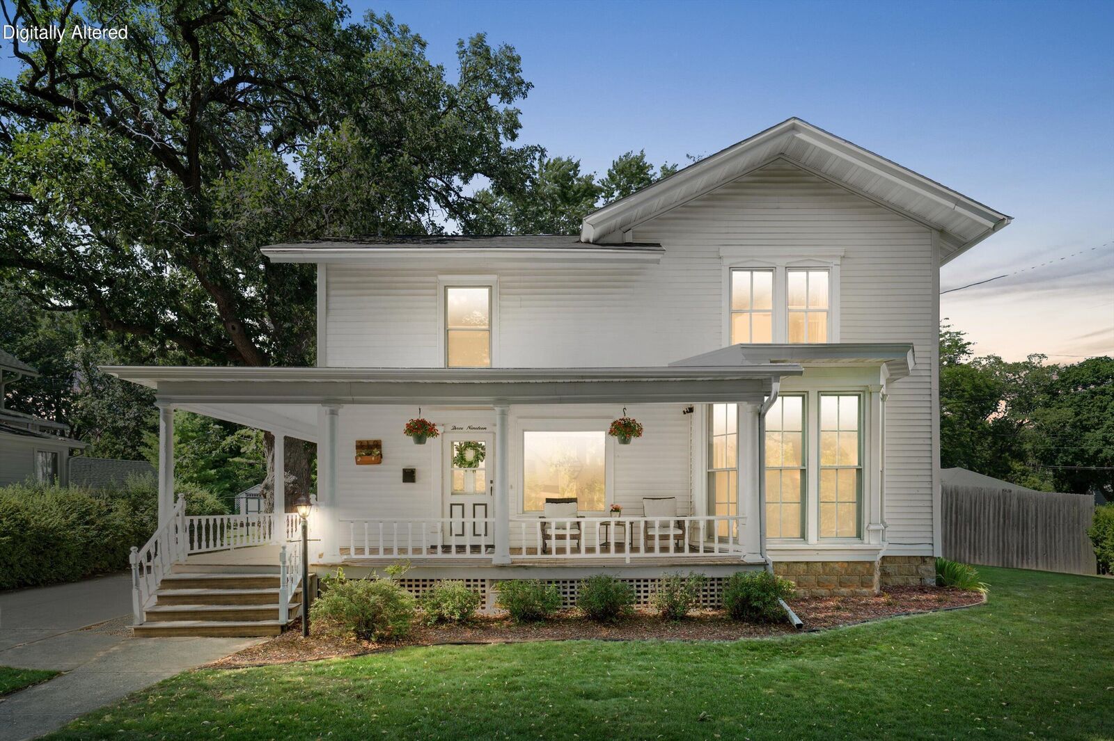 Property Photo: 319 E Lake St WI 53551