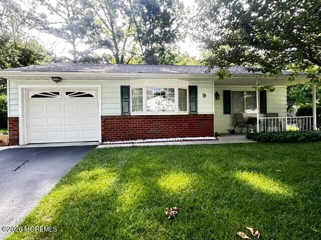 Property Photo:  9 Louisiana Way  NJ 08759 