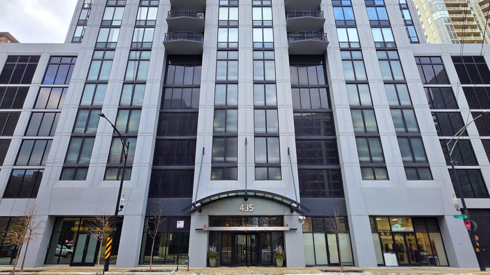 Property Photo: 435 W Erie Street 1002 IL 60654