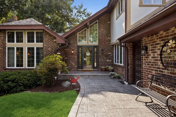 Property Photo:  6418 Big Bear Court  IL 60525 