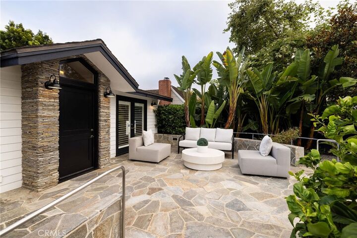 Property Photo:  461 Linden Street  CA 92651 