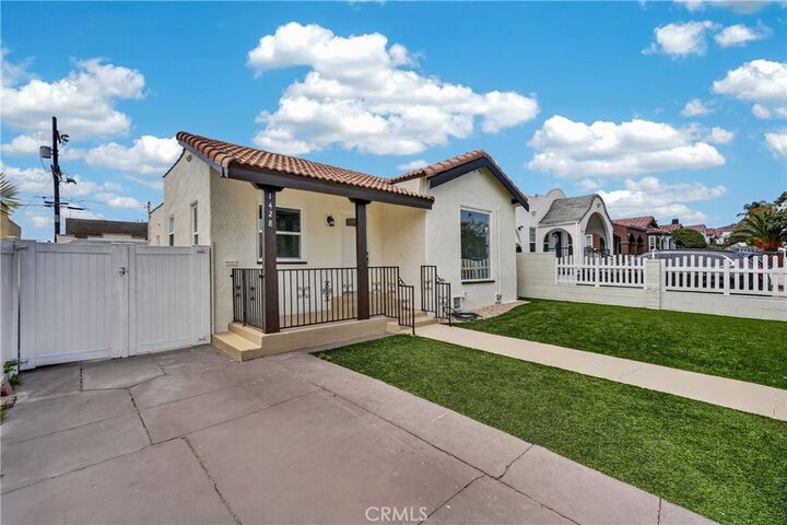 Property Photo:  1428 W 91st Street  CA 90047 