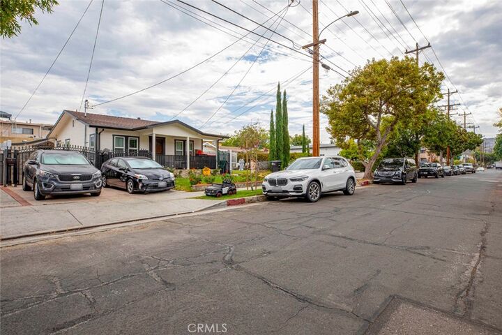 Property Photo:  1125 Stanley Ave  CA 91206 