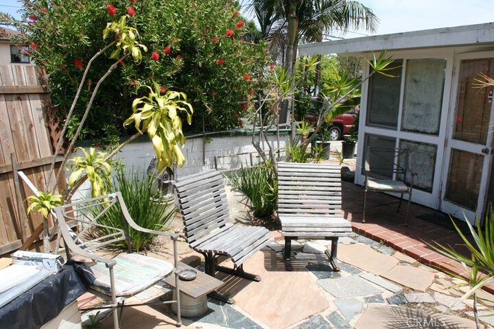Property Photo:  703 Center  CA 92627 
