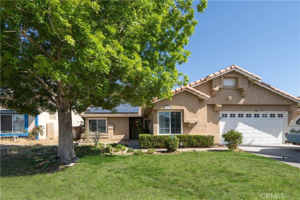 Property Photo: 14230 La Mirada CA 92392