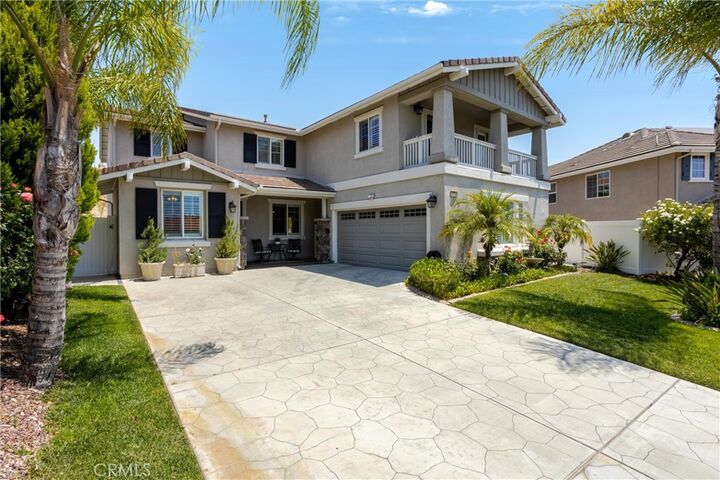 Property Photo:  25120 Gelding Court  CA 92595 