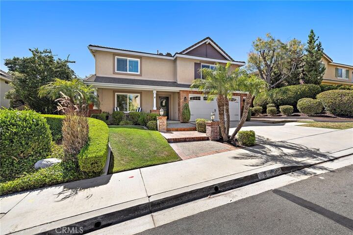 Property Photo: 8 Las Pisadas CA 92688