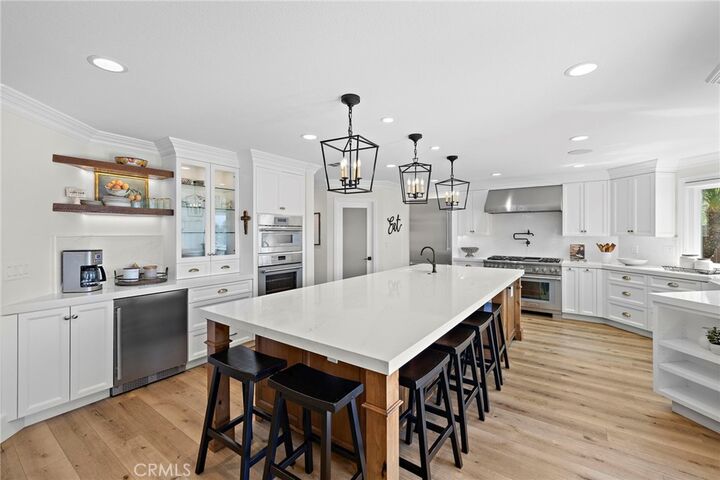 Property Photo:  8 Las Pisadas  CA 92688 