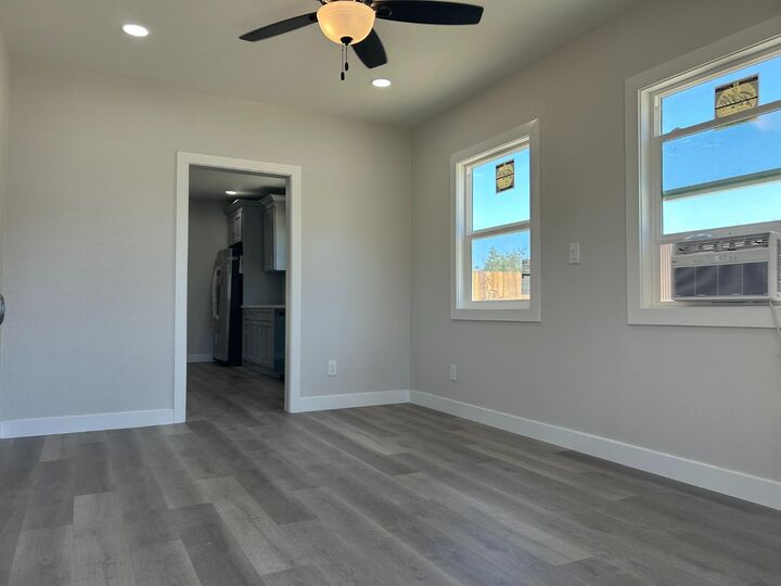 Property Photo: 180 N Airport Way CA 95337