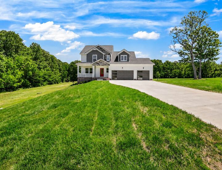 Property Photo:  233 Lewis Grant Ln  TN 37171 