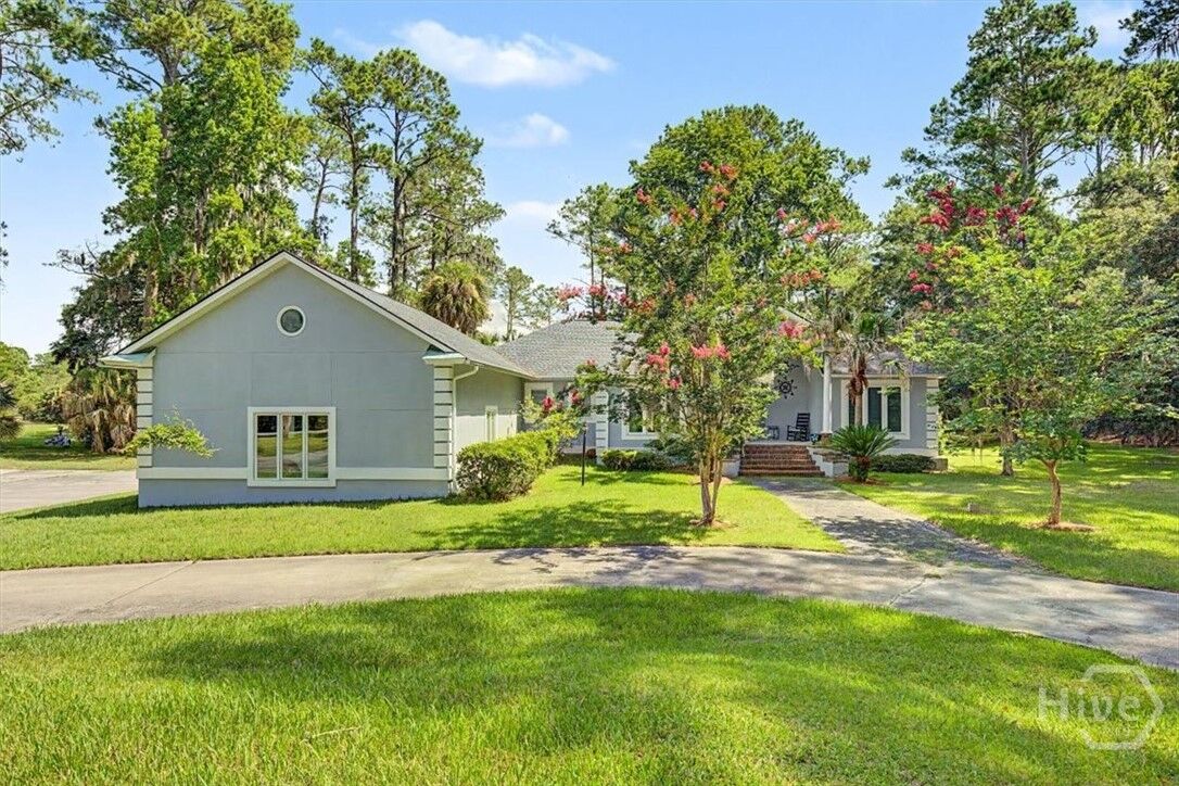 Property Photo:  110 Rivers Edge Drive  GA 31406 