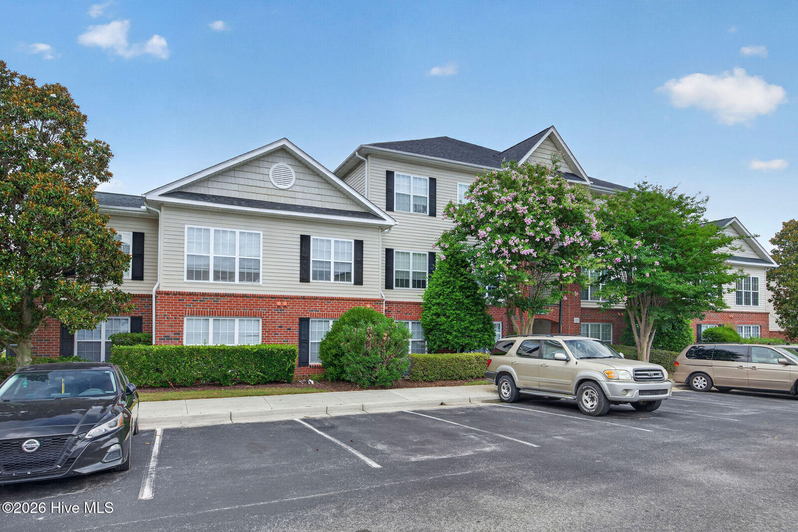 Property Photo: 2801 Bloomfield Lane Unit 201 NC 28412