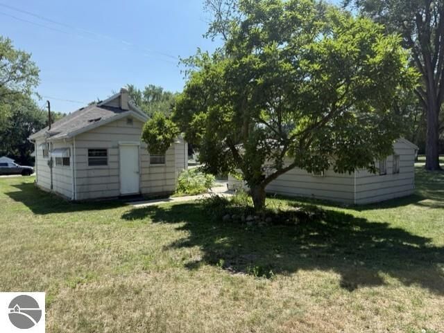 Property Photo: 622 Mechanic Street MI 48801