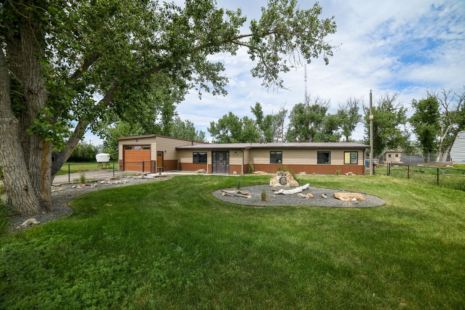 Property Photo:  1029 Suburban Drive  MT 59404 
