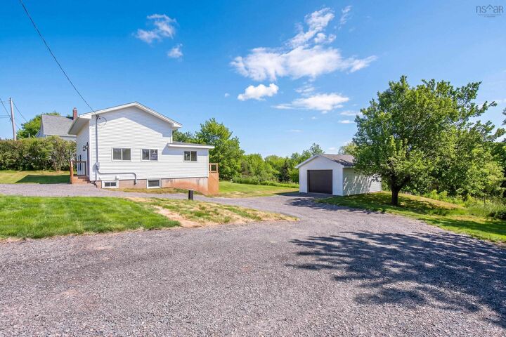 1376 Ridge Road — photo 1
