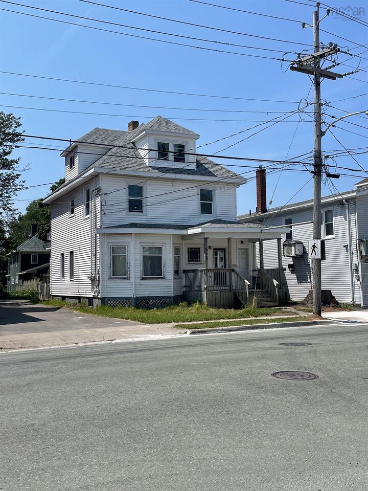 Property Photo: 652 George Street NS B1P 1K9