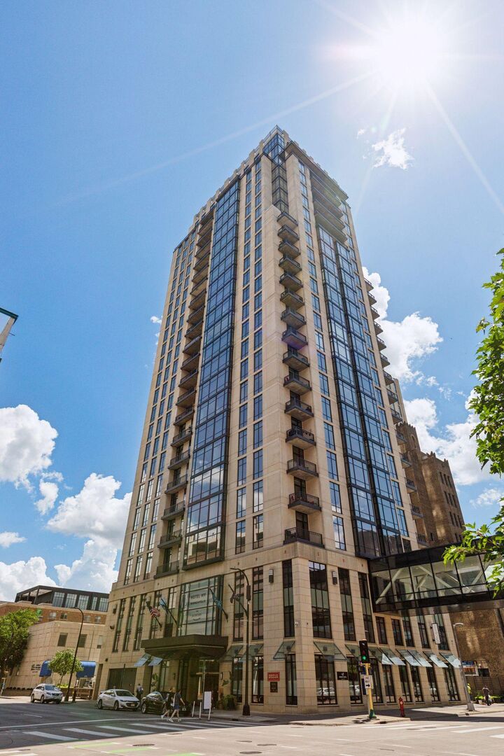 Property Photo:  201 S 11th Street 2130  MN 55403 