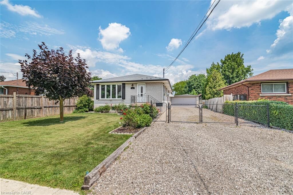 Property Photo: