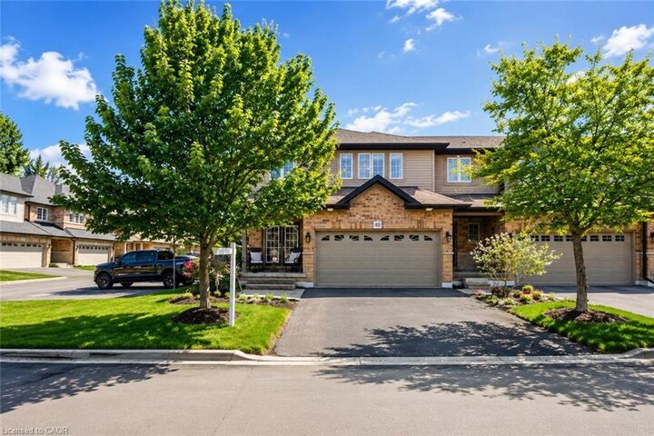Property Photo:  