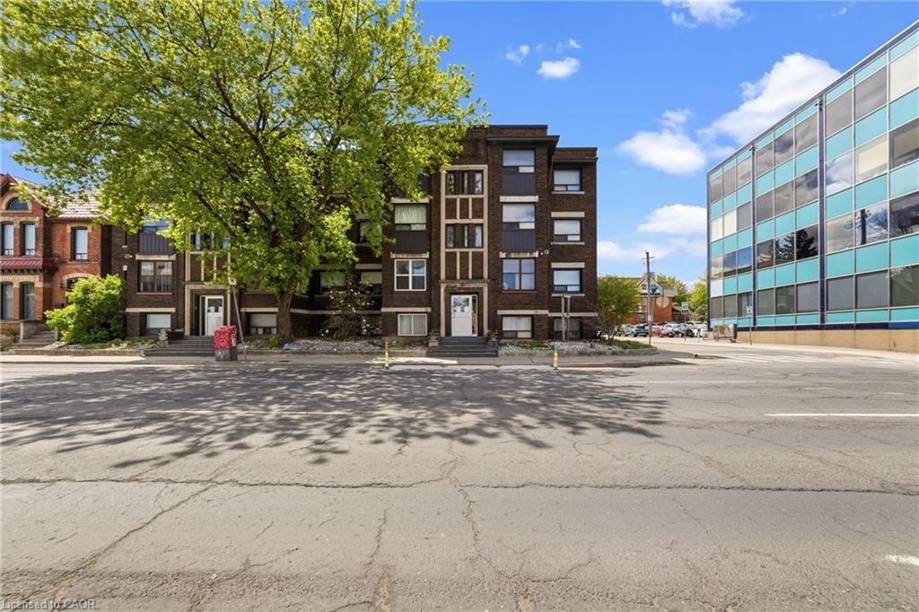 Property Photo: 468 Main Street E 15 ON L8N 1K6