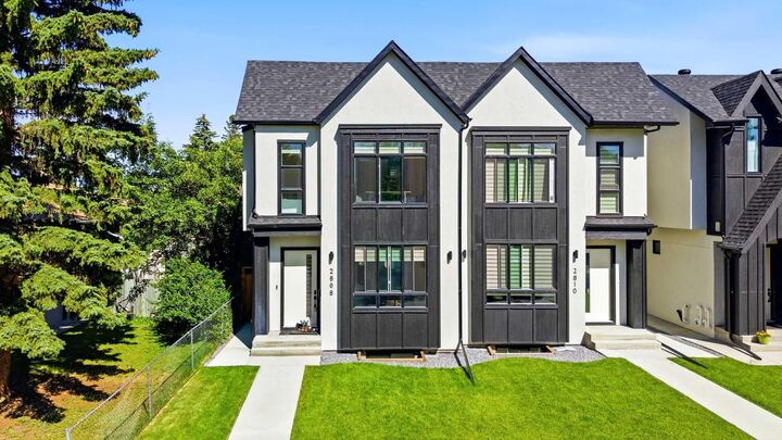 Property Photo: 2808 40 Street SW AB T3E 3J6