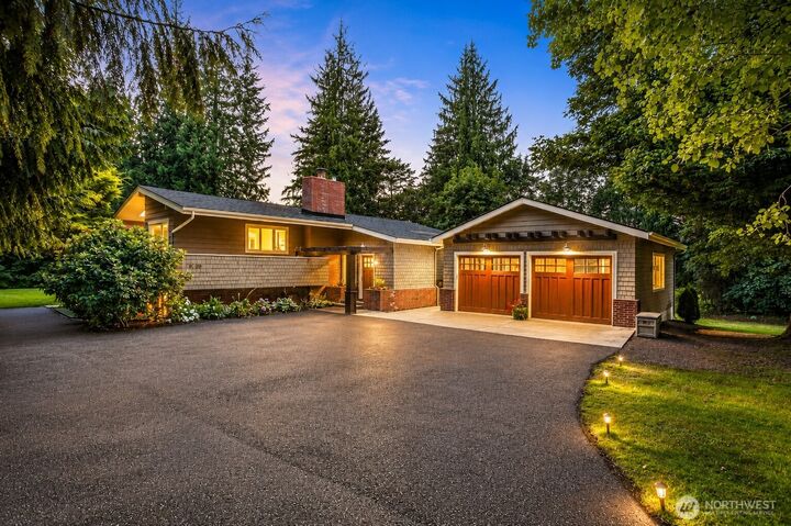 Property Photo: 2809 238th Avenue SE WA 98075