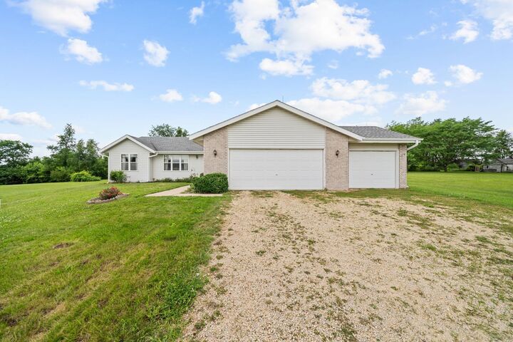 Property Photo:  8974 Pecatonica Road  IL 61063 