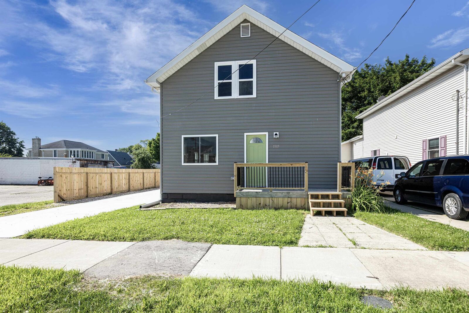 Property Photo:  1315 W Summer Street  WI 54914 