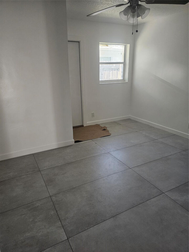 Property Photo: 5217 NW 18th Court FL 33313