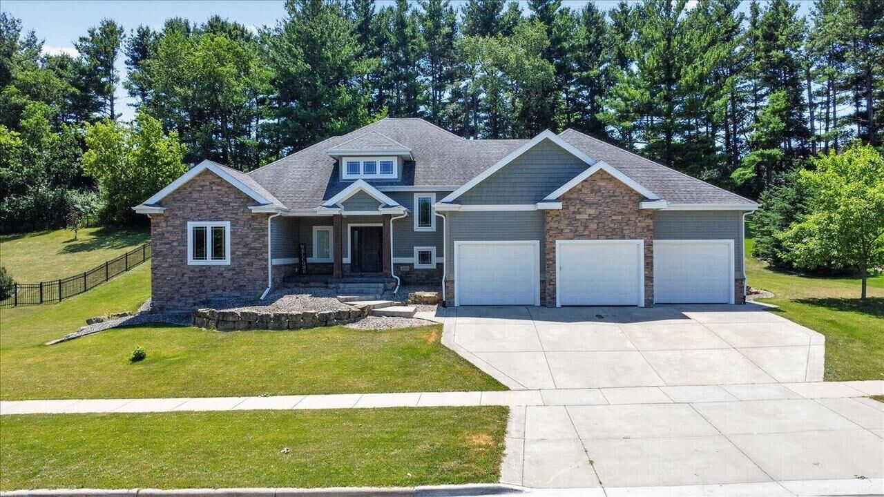 Property Photo: 4613 Innovation Drive WI 53532