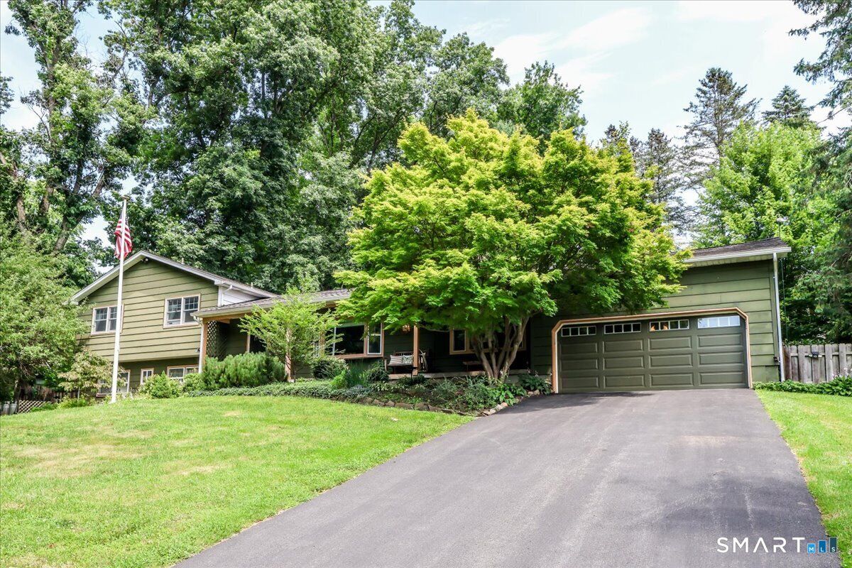 Property Photo:  16 Pinewood Shores  CT 06784 